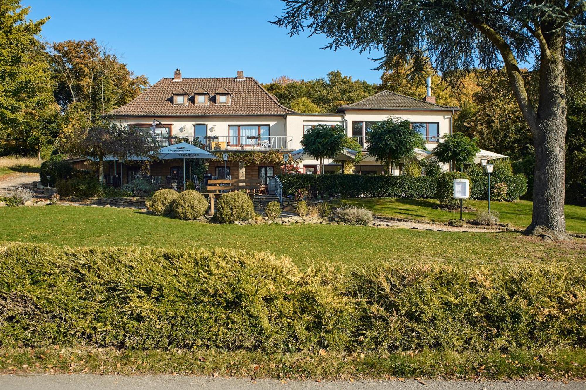 Hotel Restaurant Waldschloesschen Lienen Exterior photo