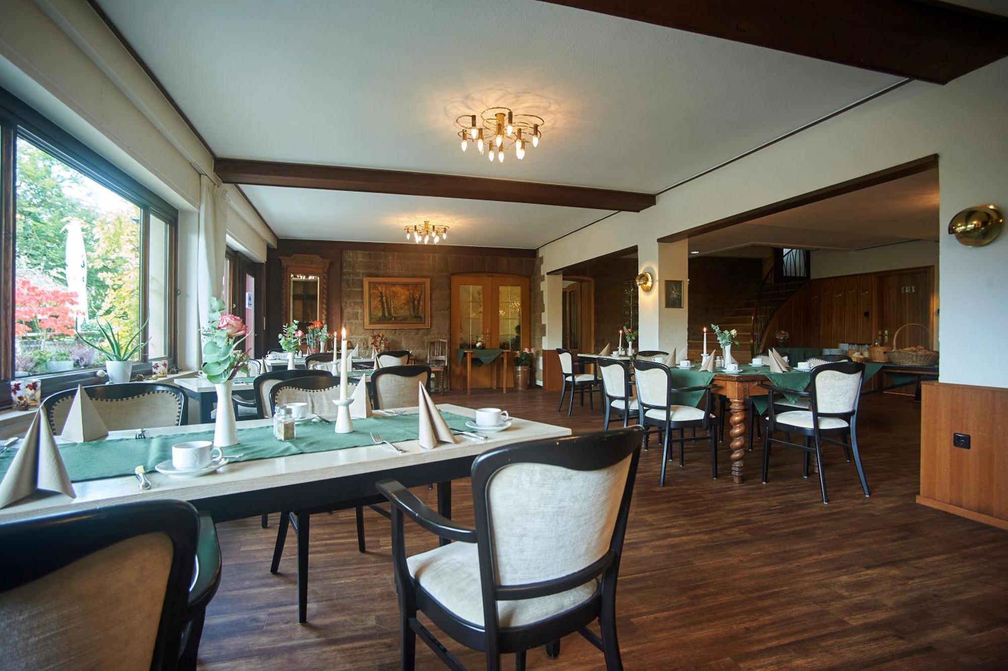 Hotel Restaurant Waldschloesschen Lienen Exterior photo